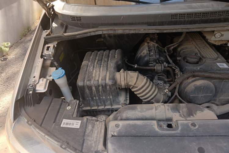 Used JAC Refine M4 2016 2.0L Manual Comfort Edition Engine Bay Right