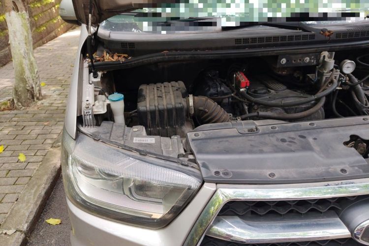Used JAC Refine M4 2016 2.0L Manual Luxury Version Engine Bay Right