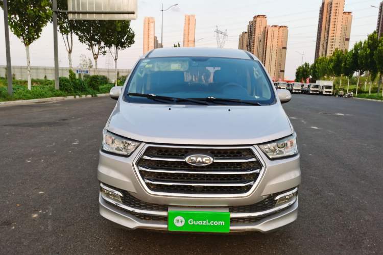 Used JAC Refine M4 2016 2.0L Manual Luxury Version Exterior 1