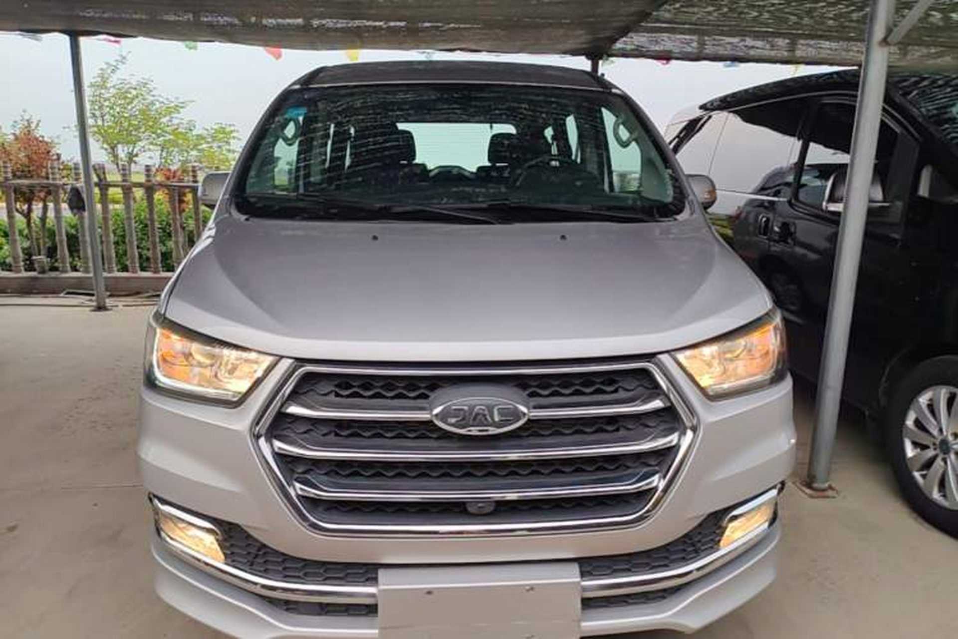 Used JAC Refine M4 2016 2.0L Manual Luxury Version Front