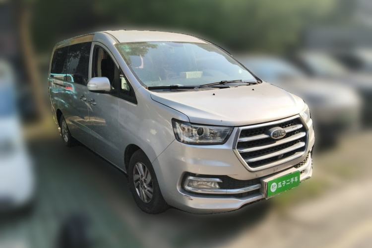 Used JAC Refine M4 2016 2.0L Manual Comfort Edition Front Right 45 Deg