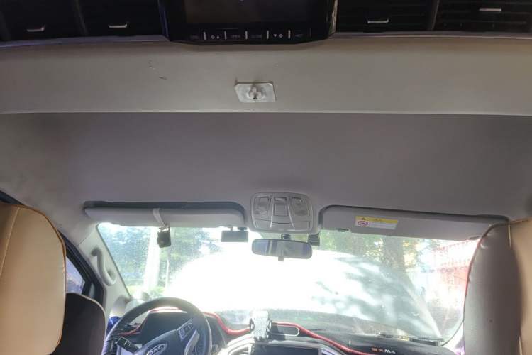 Used JAC Refine M4 2016 2.0L Manual Luxury Version Headliner