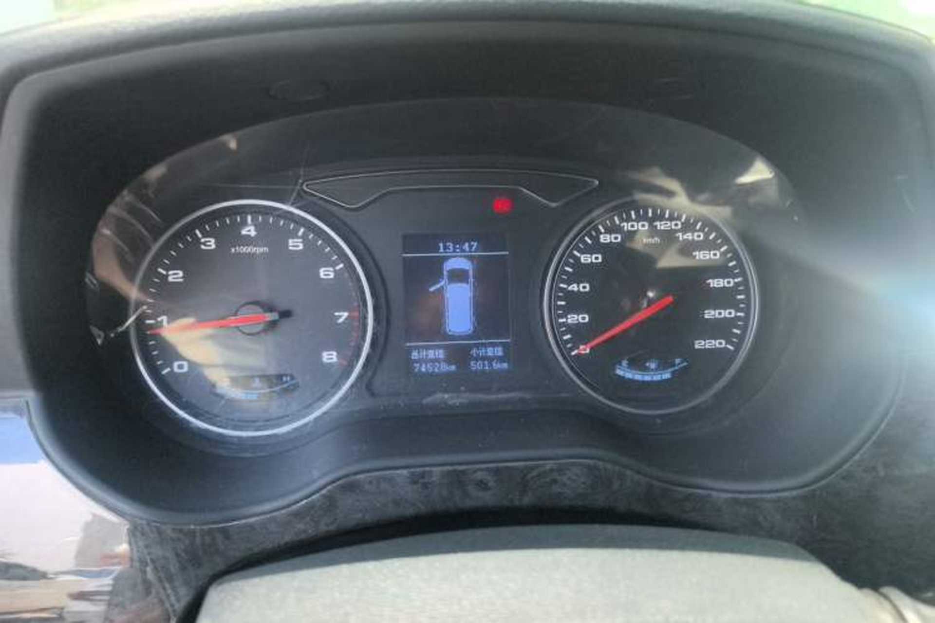 Used JAC Refine M4 2016 2.0L Manual Luxury Version Instrument Cluster