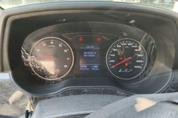 Used JAC Refine M4 2016 2.0L Manual Comfort Edition Instrument Cluster