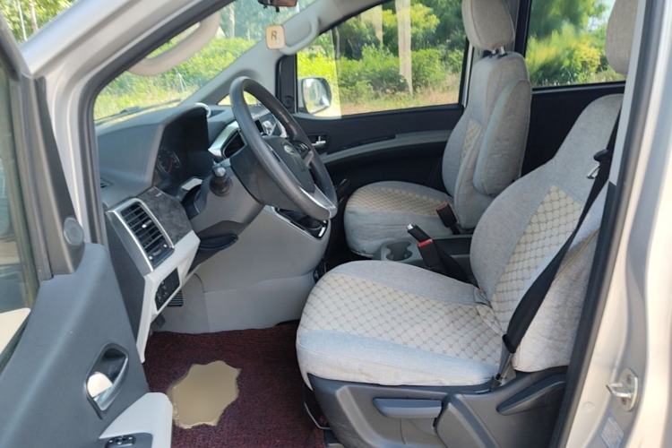Used JAC Refine M4 2016 2.0L Manual Luxury Version Left Front Seat