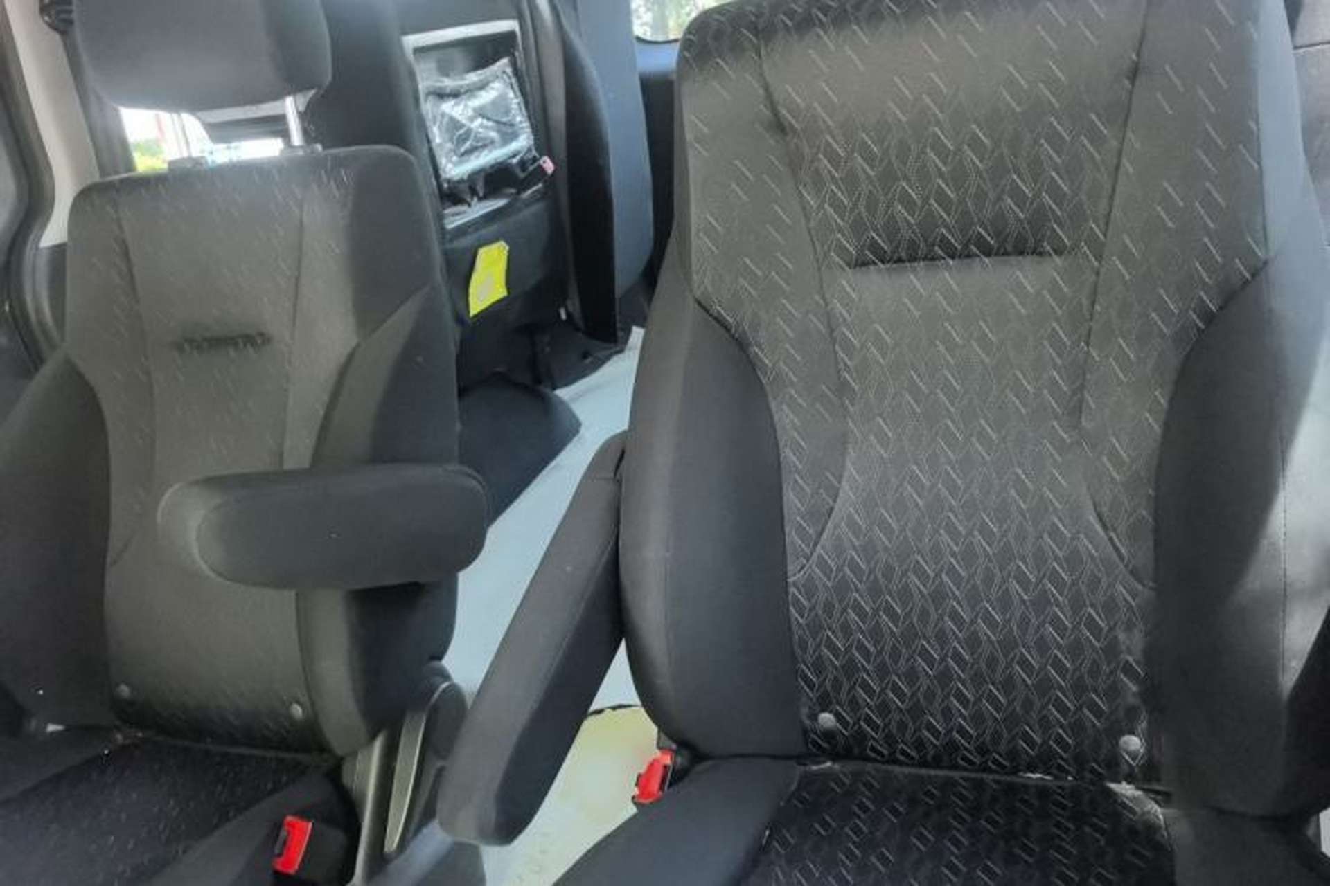 Used JAC Refine M4 2016 2.0L Manual Luxury Version Left Rear Seat