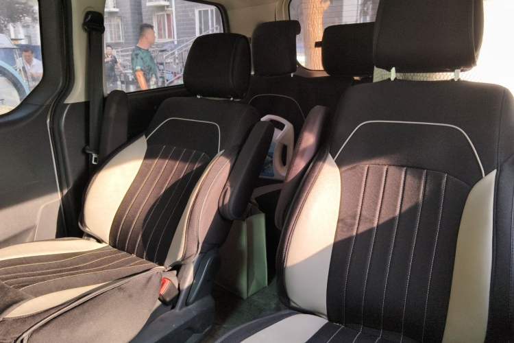 Used JAC Refine M4 2016 2.0L Manual Comfort Edition Left Rear Seat