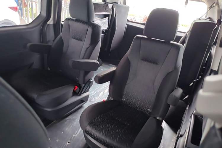 Used JAC Refine M4 2016 2.0L Manual Luxury Version Left Rear Seat