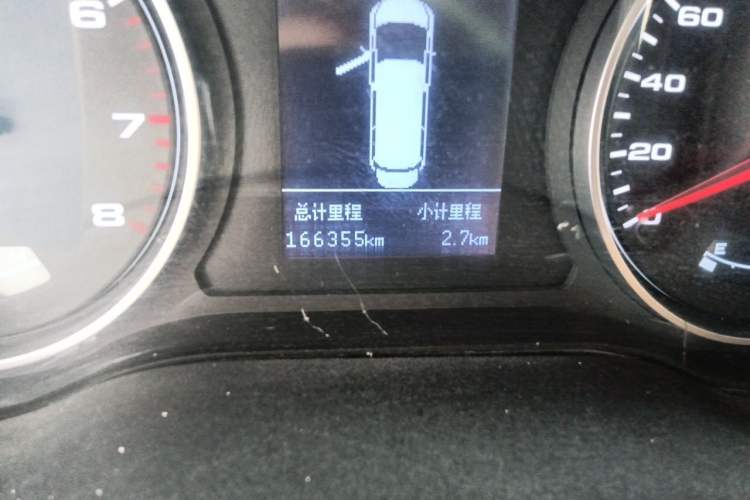 Used JAC Refine M4 2016 2.0L Manual Comfort Edition Odometer Close Up