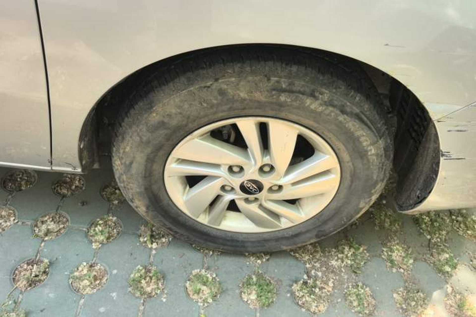 Used JAC Refine M4 2016 2.0L Manual Luxury Version Right Front Wheel Hub