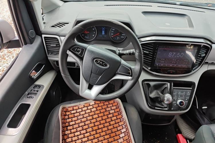 Used JAC Refine M4 2016 2.0L Manual Comfort Edition Steering Wheel