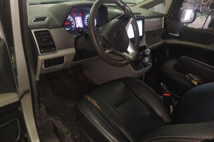 Used JAC Refine M4 2016 2.0L Manual Luxury Version Steering Wheel