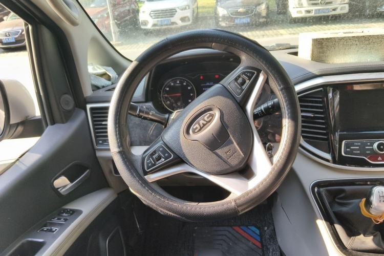 Used JAC Refine M4 2016 2.0L Manual Comfort Edition Steering Wheel