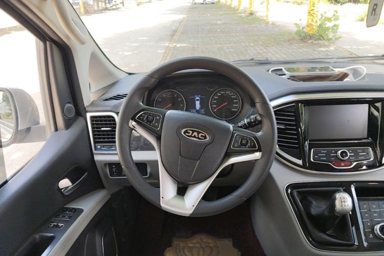 Used JAC Refine M4 2016 2.0L Manual Luxury Version Steering Wheel