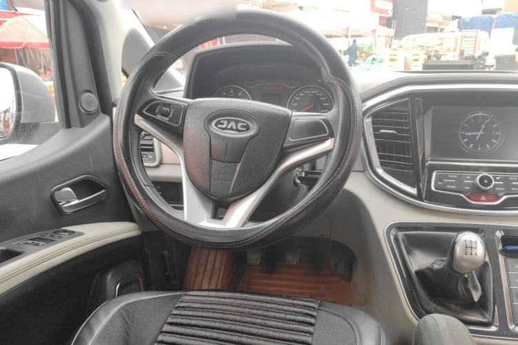 Used JAC Refine M4 2016 2.0L Manual Comfort Edition Steering Wheel