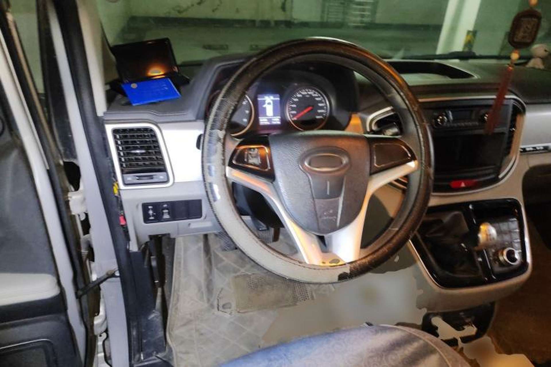 Used JAC Refine M4 2016 2.0L Manual Comfort Edition Steering Wheel
