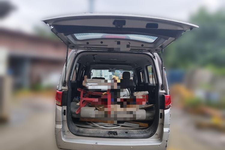 Used JAC Refine M4 2016 2.0L Manual Luxury Smart Version Trunk
