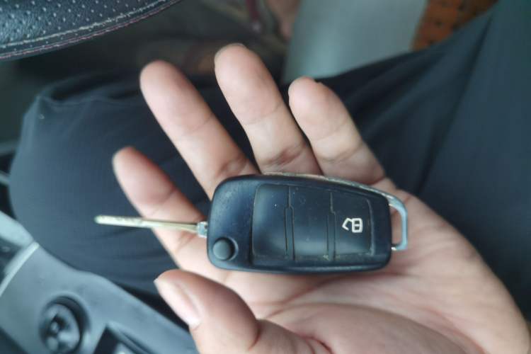 Used JAC Refine M4  Vehicle Key