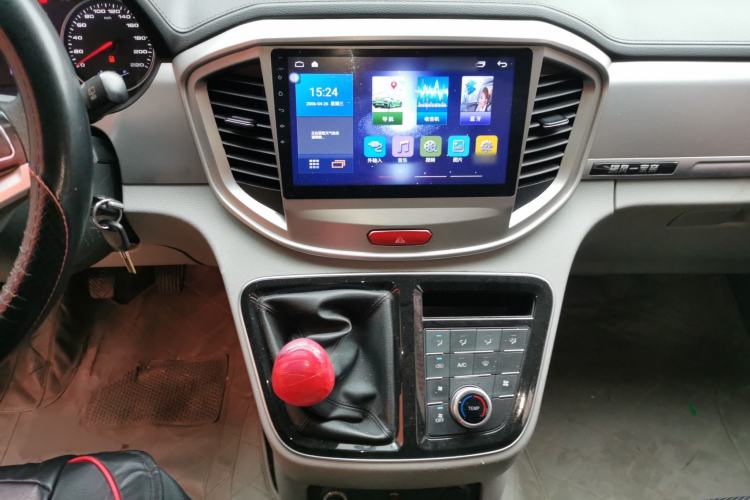 Used JAC Refine M4 2016 2.0L Manual Comfort Edition Audio And AC Panel