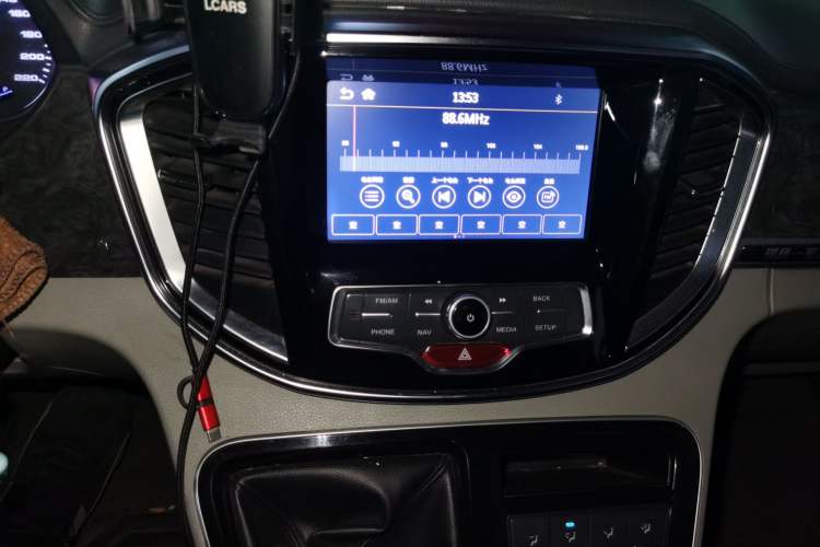 Used JAC Refine M4 2016 2.0L Manual Luxury Smart Version Audio And AC Panel