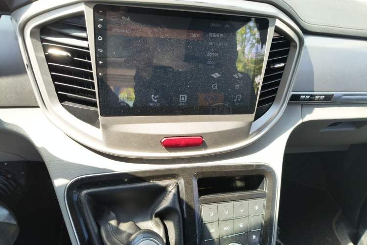 Used JAC Refine M4 2016 2.0L Manual Comfort Edition Audio And AC Panel