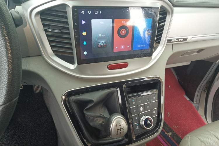 Used JAC Refine M4 2016 2.0L Manual Luxury Version Audio And AC Panel
