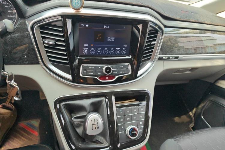 Used JAC Refine M4 2016 2.0L Manual Luxury Version Audio And AC Panel