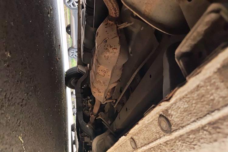 Used JAC Refine M4 2016 2.0L Manual Luxury Version Chassis Rear Right