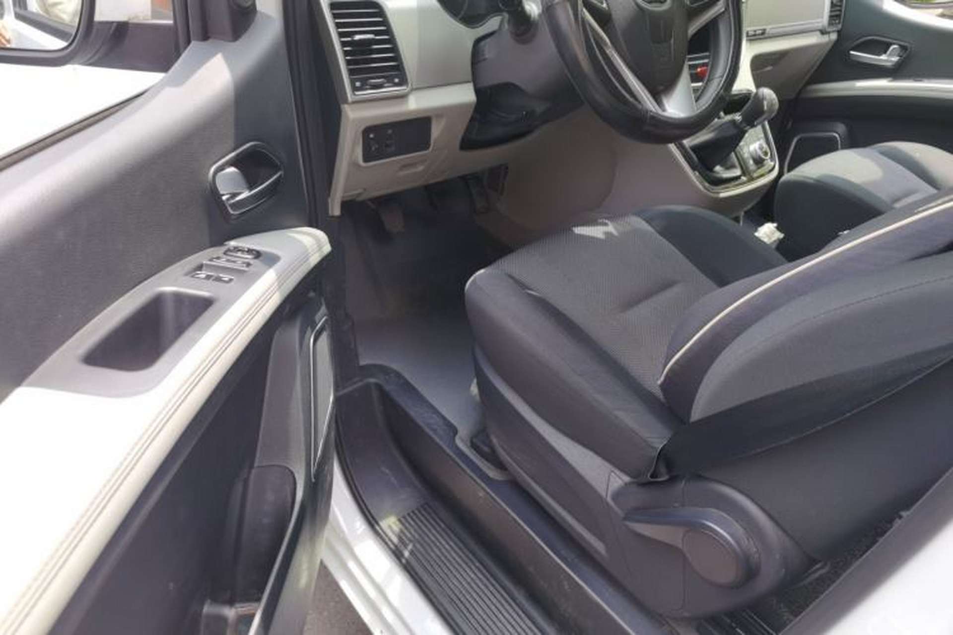 Used JAC Refine M4 2016 2.0L Manual Comfort Edition Driver Seat