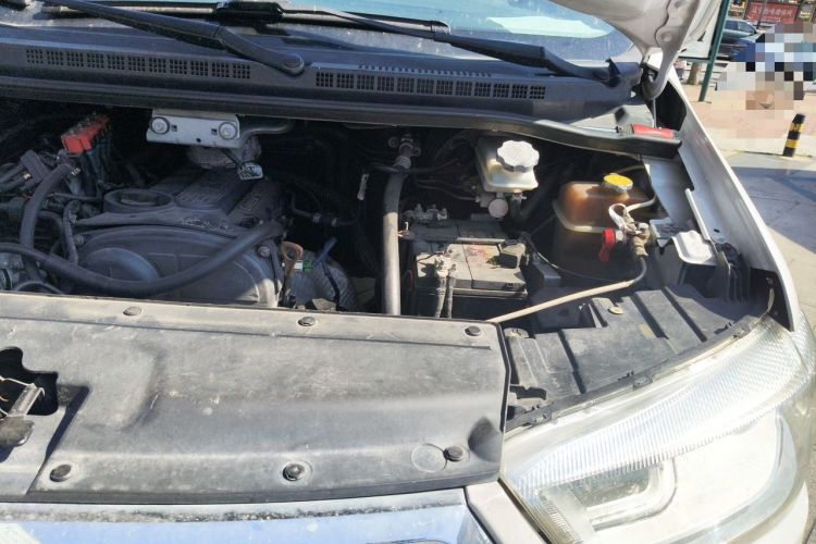 Used JAC Refine M4 2016 2.0L Manual Comfort Edition Engine Bay Left