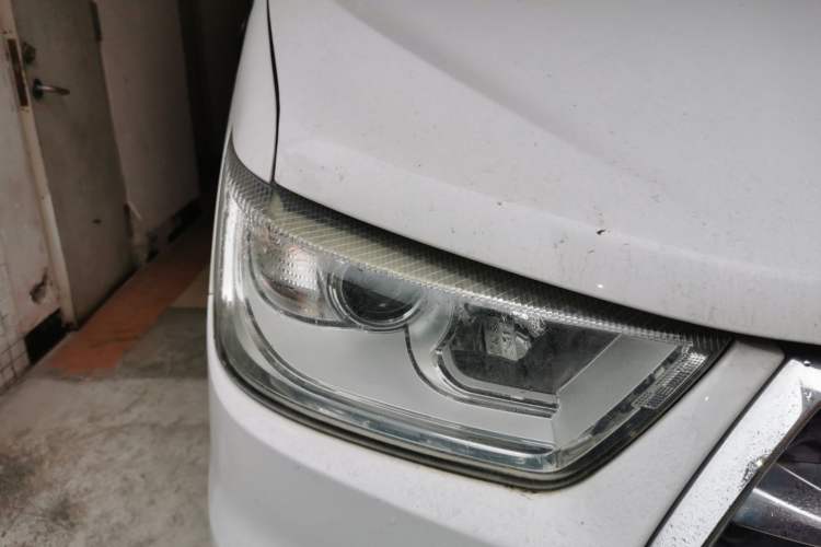 Used JAC Refine M4 2016 2.0L Manual Comfort Edition Exterior 6