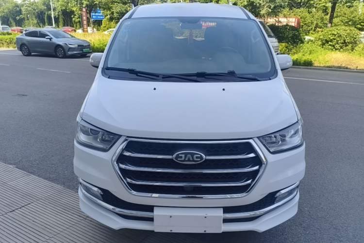 Used JAC Refine M4 2016 2.0L Manual Luxury Version Front