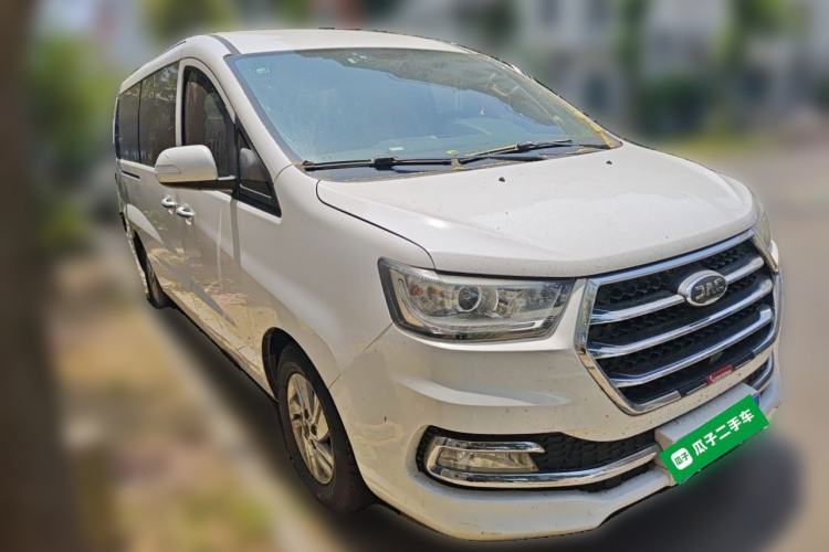 Used JAC Refine M4 2016 2.0L Manual Luxury Version Front Right 45 Deg