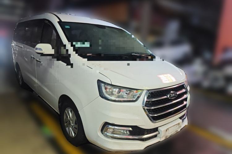 Used JAC Refine M4 2016 2.0L Manual Luxury Smart Version Front Right 45 Deg