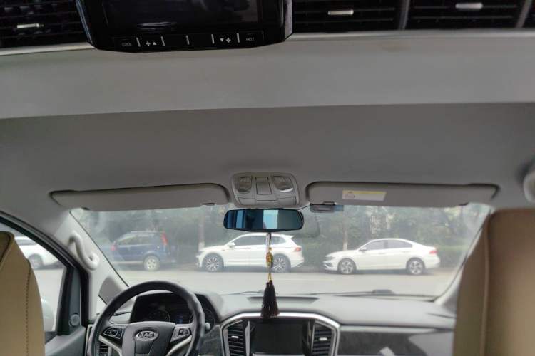 Used JAC Refine M4 2016 2.0L Manual Luxury Version Headliner