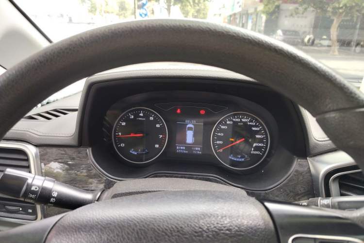 Used JAC Refine M4 2016 2.0L Manual Luxury Smart Version Instrument Cluster