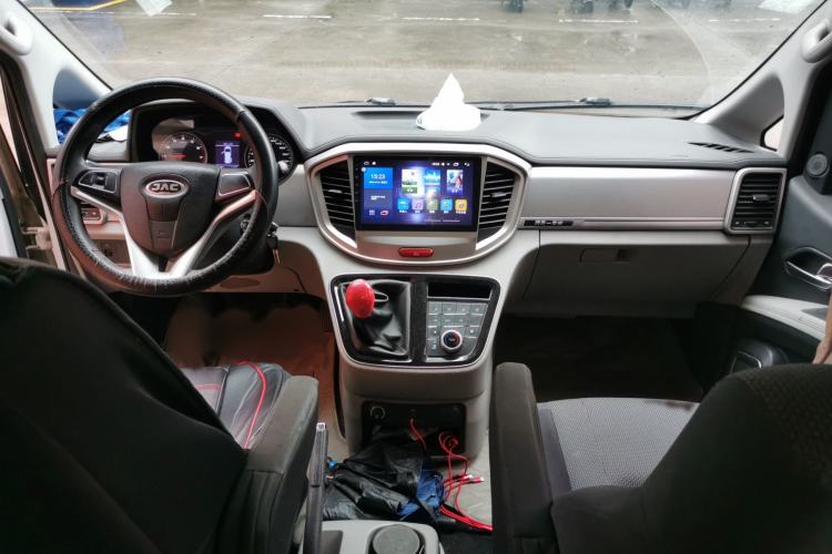 Used JAC Refine M4 2016 2.0L Manual Comfort Edition Interior 2