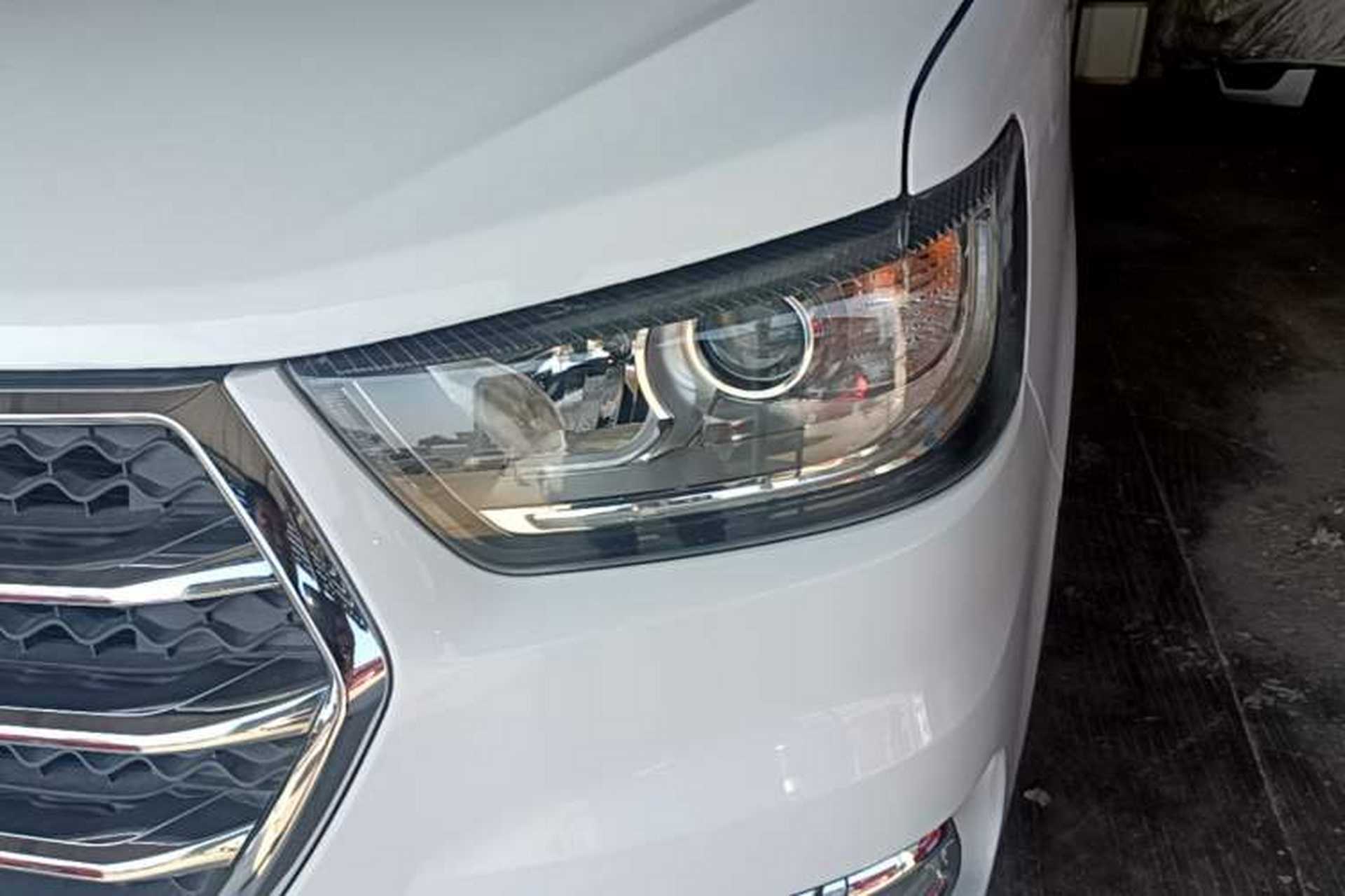 Used JAC Refine M4 2016 2.0L Manual Luxury Smart Version Left Front Headlight