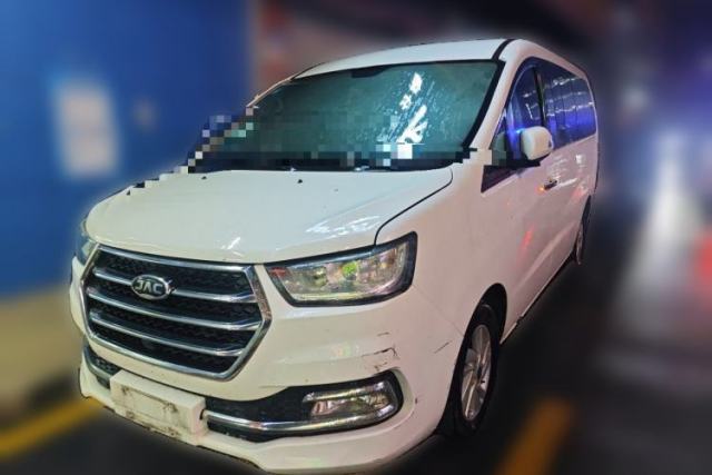 Used JAC Refine M4 2016 2.0L Manual Luxury Smart Version