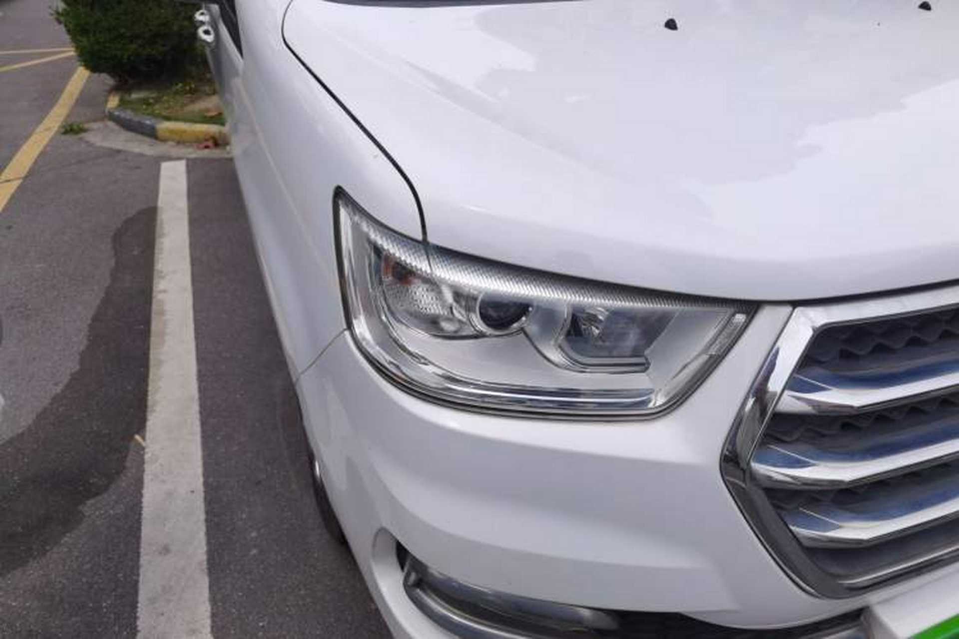 Used JAC Refine M4 2016 2.0L Manual Comfort Edition Right Front Headlight