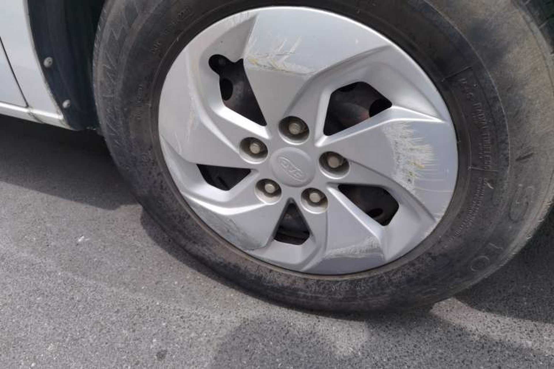 Used JAC Refine M4 2016 2.0L Manual Comfort Edition Right Front Wheel Hub