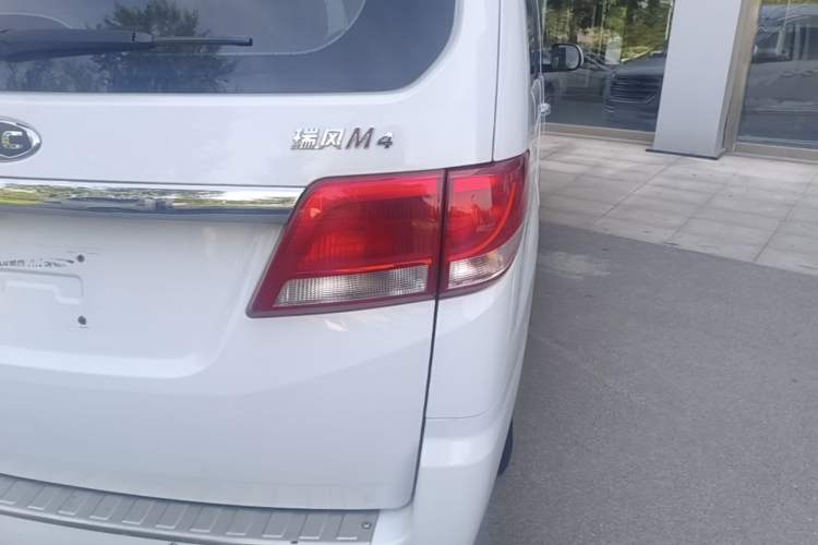 Used JAC Refine M4 2016 2.0L Manual Luxury Version Right Rear Taillight
