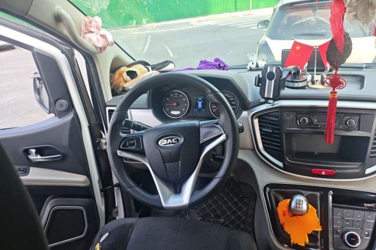 Used JAC Refine M4 2016 2.0L Manual Comfort Edition Steering Wheel