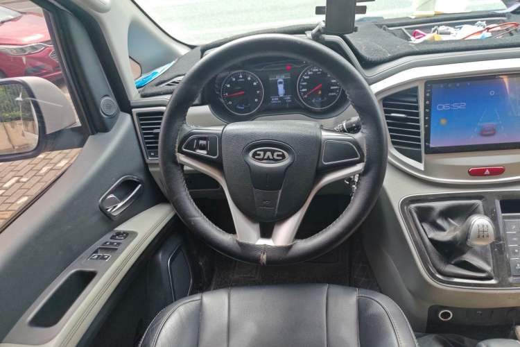 Used JAC Refine M4 2016 2.0L Manual Comfort Edition Steering Wheel