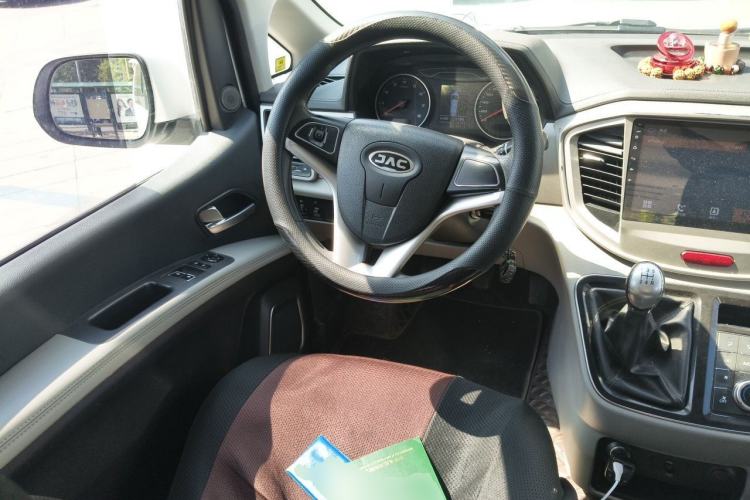 Used JAC Refine M4 2016 2.0L Manual Comfort Edition Steering Wheel