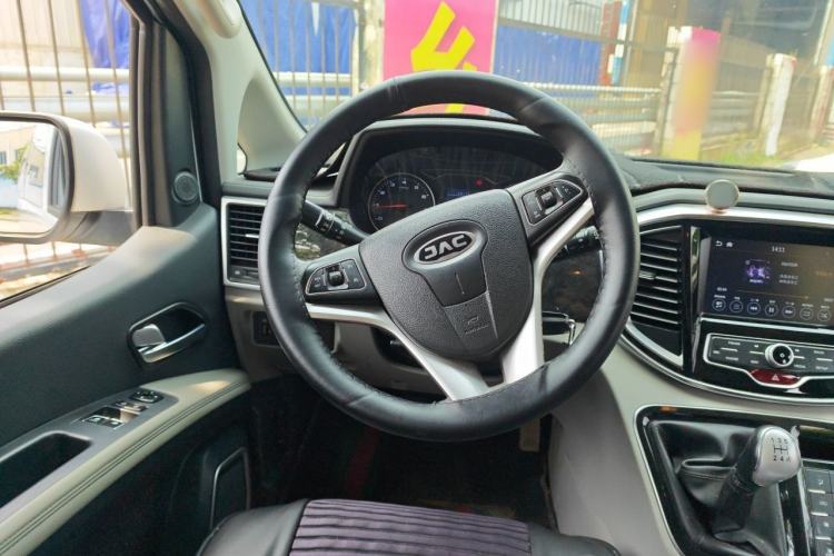 Used JAC Refine M4 2016 2.0L Manual Luxury Version Steering Wheel