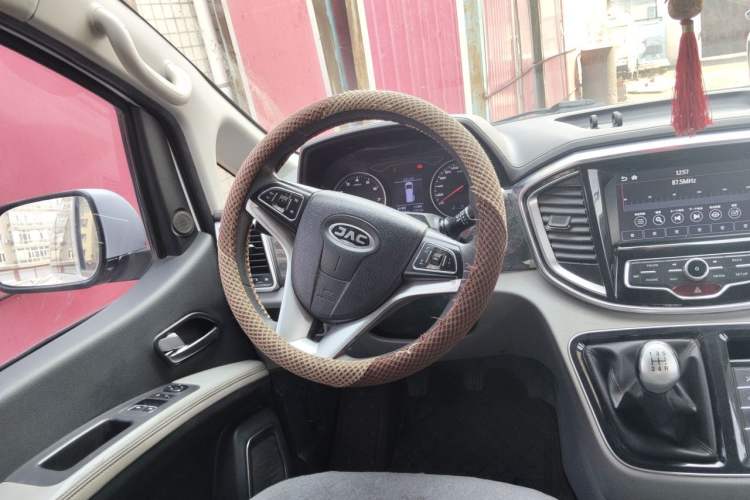 Used JAC Refine M4 2016 2.0L Manual Luxury Version Steering Wheel