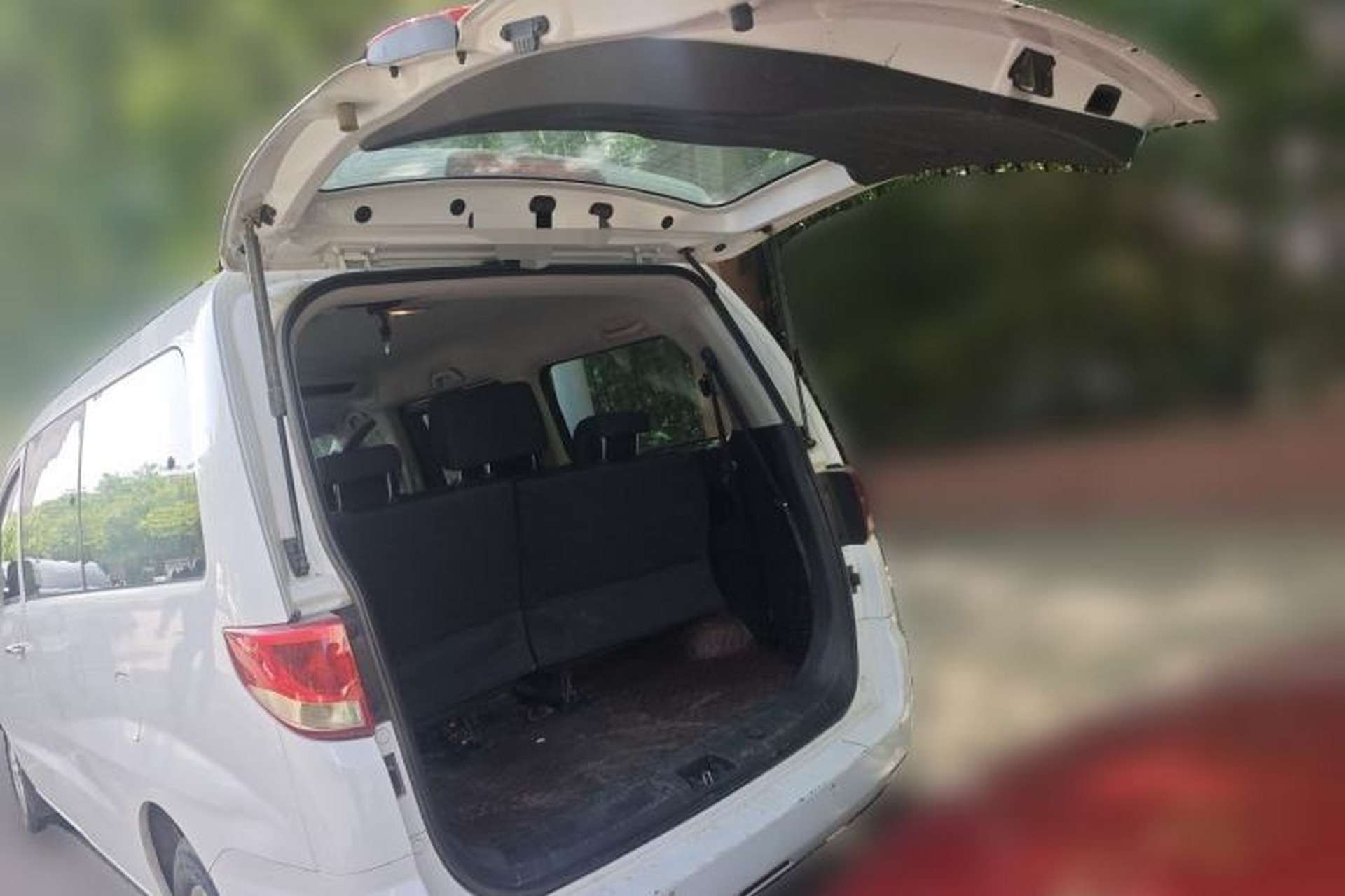 Used JAC Refine M4 2016 2.0L Manual Luxury Version Trunk