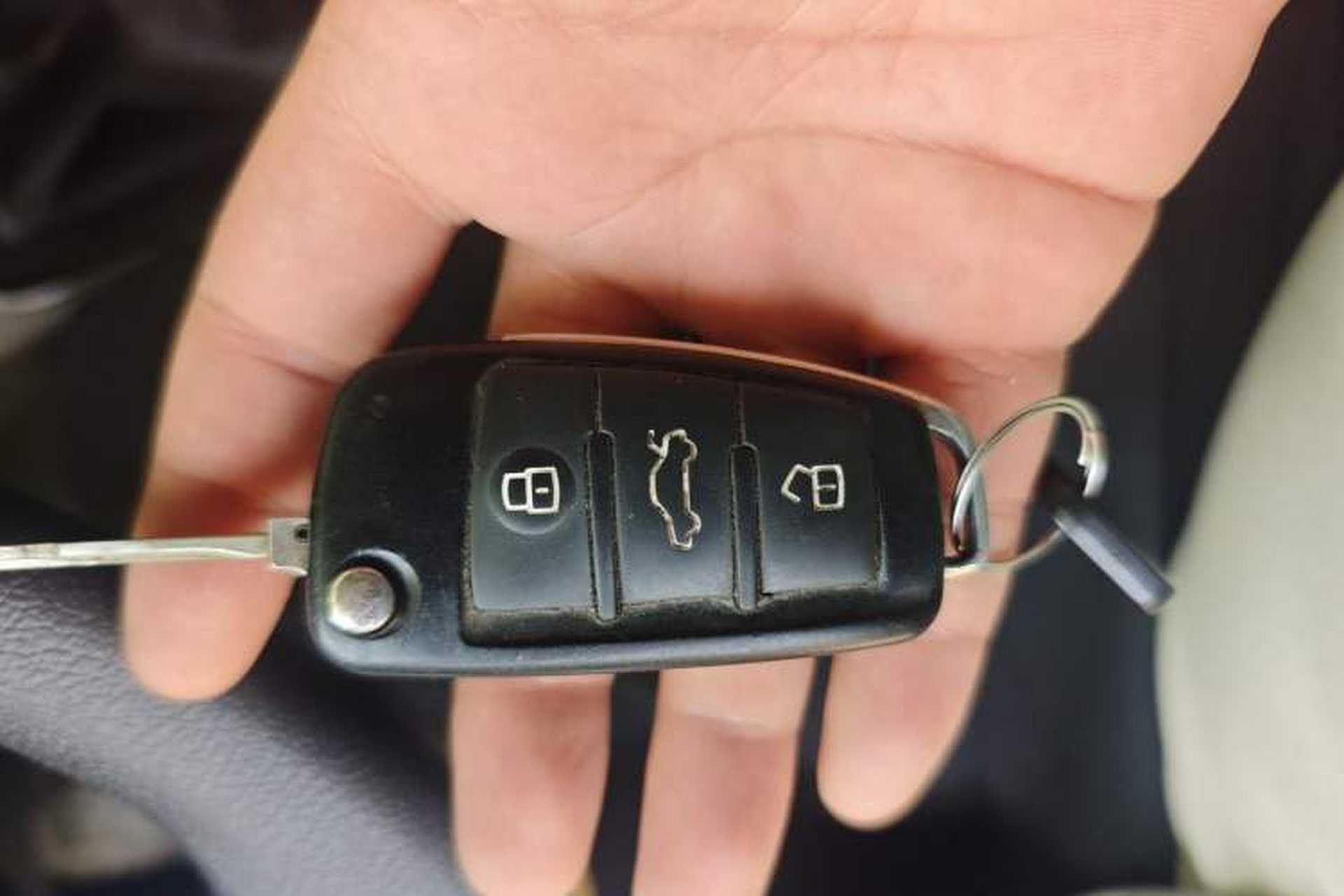 Used JAC Refine M4 2016 2.0L Manual Luxury Version Vehicle Key