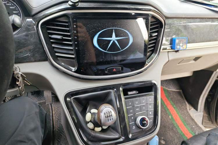 Used JAC Refine M4 2017 1.9T Diesel Manual Luxury Model Audio And AC Panel